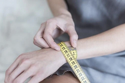How To Measure Your Wrist Size