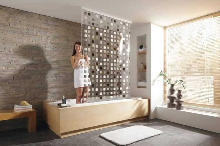 5 Alternatives To Shower Curtains