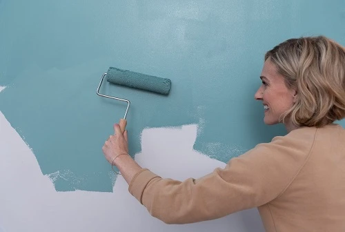 How To Get A Smooth Paint Finish On Walls